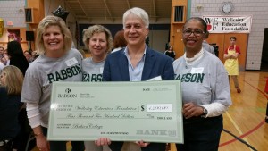 From left, Nan Covert of Babson Executive Education, Roberta Francis of Academic Affairs, Michael Chmura, Public Relations, and Professor Donna Stoddard.
